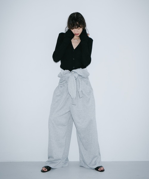 HANNE（アン）の「Vネックスウェットジャンプスーツ（つなぎ/オールインワン・レディース・グレー/ブラウン・S/M）」の22枚目の写真
