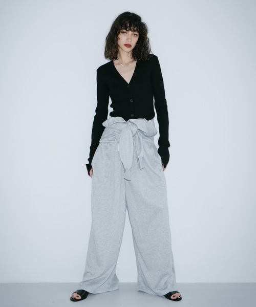 HANNE（アン）の「Vネックスウェットジャンプスーツ（つなぎ/オールインワン・レディース・グレー/ブラウン・S/M）」の18枚目の写真