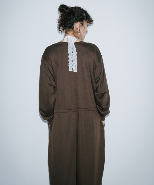 Vネックスウェットジャンプスーツ（つなぎ/オールインワン）｜HANNE