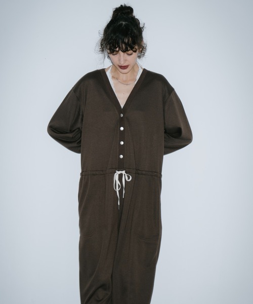 Vネックスウェットジャンプスーツ（つなぎ/オールインワン）｜HANNE