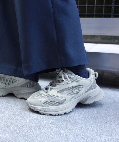 LACOSTE/ラコステ NEO SHOT スニーカー 49SFA0007