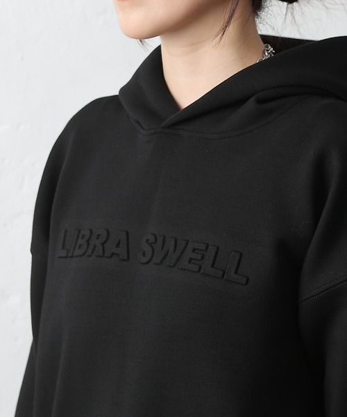 COLONY 2139（コロニートゥーワンスリーナイン）の「ダンボールエンボスロゴパーカー（パーカー・レディース・バーガンディー/チャコールグレー/ブラック・FREE）」の15枚目の写真