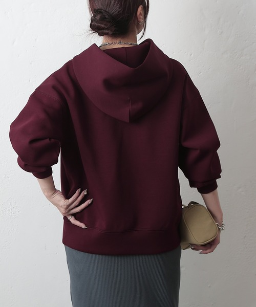 COLONY 2139（コロニートゥーワンスリーナイン）の「ダンボールエンボスロゴパーカー（パーカー・レディース・バーガンディー/チャコールグレー/ブラック・FREE）」の8枚目の写真