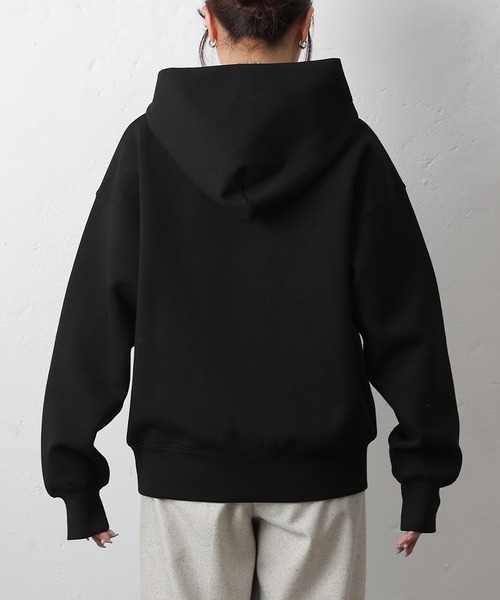 COLONY 2139（コロニートゥーワンスリーナイン）の「ダンボールエンボスロゴパーカー（パーカー・レディース・バーガンディー/チャコールグレー/ブラック・FREE）」の9枚目の写真