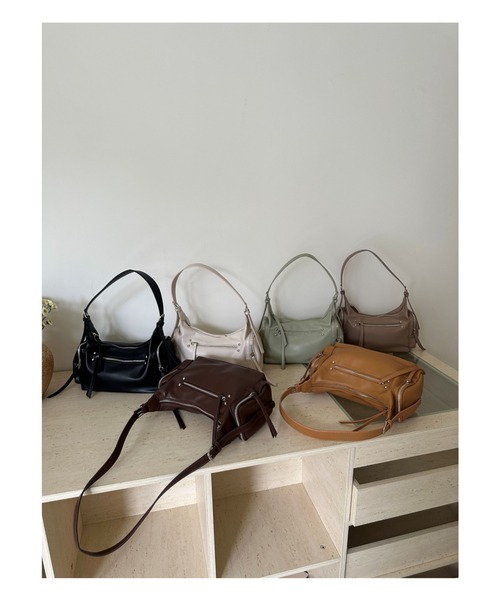 LETee(レティー)の「2WAYショルダーバッグ(ショルダーバッグ・レディース・ベージュ/ブラック/ブラウン/グリーン/キャメル/アイボリー・FREE)」の20枚目の写真