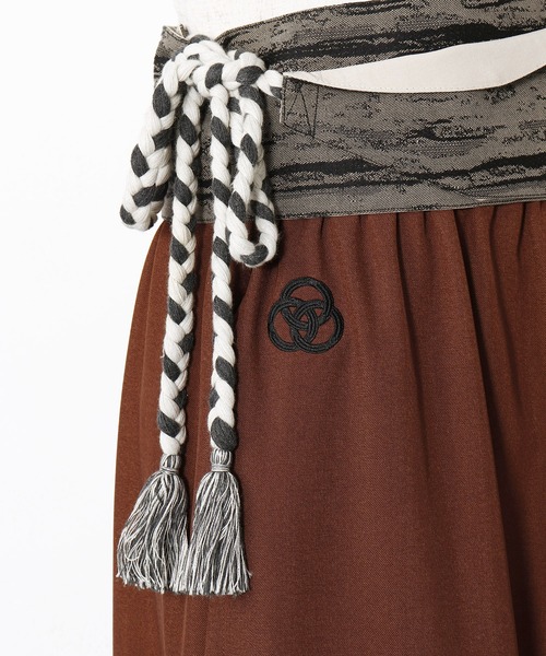 カヤ（カヤ）の「【カヤ】倭の晴れ着 メンズ帯付きラップ風パンツ（その他パンツ・メンズ・スミクロ/ネイビー/ブラウン・FREE）」の12枚目の写真