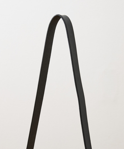 SLOW(スロウ)の「SLOW スロウ / cb -helmet shoulder bag- クロムステアレザーショルダーバッグ 牛革ヘルメットバッグ / 858S72R(ショルダーバッグ・メンズ・ブラック/チョコ/キャメル・FREE)」の13枚目の写真