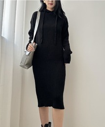 フード付きニットロングワンピース