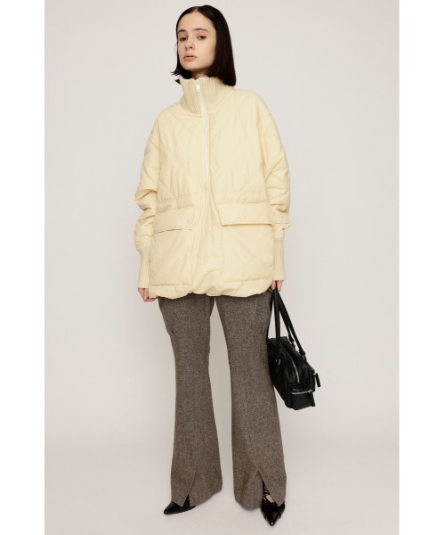 SLY(スライ)の「QUILTING STAND NYLON PULLOVER キルティング スタンド ナイロンプルオーバー 秋服 冬服(ブルゾン・レディース・ブラック/ブラウン/アイボリー・FREE)」の4枚目の写真