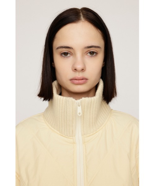 SLY(スライ)の「QUILTING STAND NYLON PULLOVER キルティング スタンド ナイロンプルオーバー 秋服 冬服(ブルゾン・レディース・ブラック/ブラウン/アイボリー・FREE)」の9枚目の写真