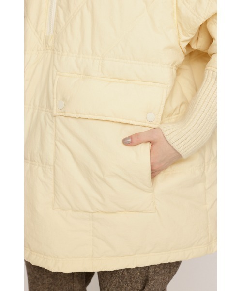 SLY(スライ)の「QUILTING STAND NYLON PULLOVER キルティング スタンド ナイロンプルオーバー 秋服 冬服(ブルゾン・レディース・ブラック/ブラウン/アイボリー・FREE)」の11枚目の写真