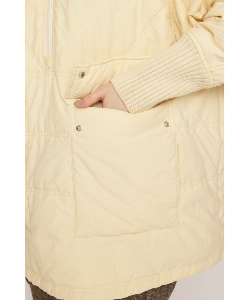 SLY(スライ)の「QUILTING STAND NYLON PULLOVER キルティング スタンド ナイロンプルオーバー 秋服 冬服(ブルゾン・レディース・ブラック/ブラウン/アイボリー・FREE)」の12枚目の写真