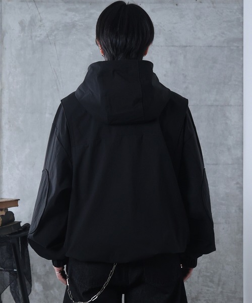 Confirm（コンファーム）の「AW Y2K ナイロンジャケット メンズ レディース ユニセックス 【Confirm】（ナイロンジャケット・メンズ・ブラック・M/L）」の5枚目の写真