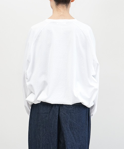 SOLAMONAT（ソラモナ）の「パフ天竺　裾ヒモ長袖プリント so many（Tシャツ/カットソー・レディース・ホワイト×ブラック/杢グレー/ホワイト×グレー/ブラック・FREE）」の7枚目の写真
