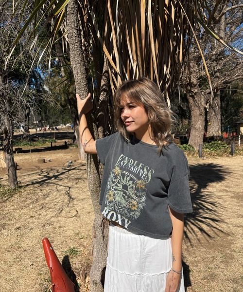 ROXY(ロキシー)の「ISLAND LIFE/ロキシーヴィンテージライクショート丈半袖Tシャツ(Tシャツ/カットソー・レディース・ブラック系その他/ブラック/ブラック系その他2・MEDIUM)」の10枚目の写真