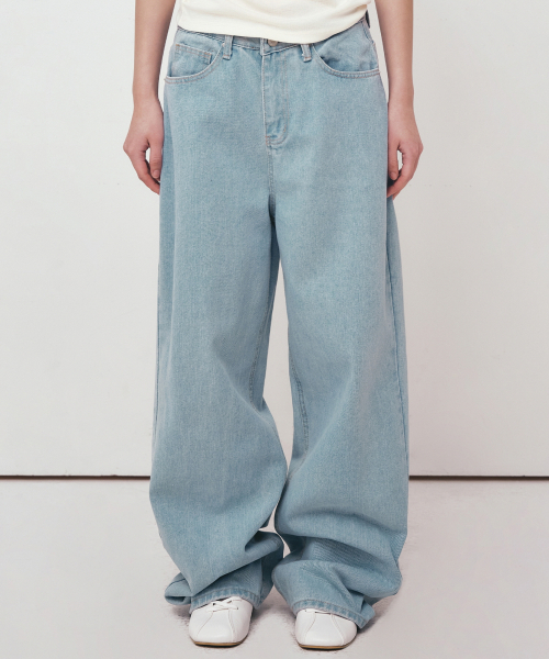 NICK&NICOLE(ニックアンドニコール)の「NICOLE ROSE POCKET DENIM PANTS_LIGHT BLUE(デニムパンツ・レディース・その他・SMALL/MEDIUM/LARGE)」の3枚目の写真