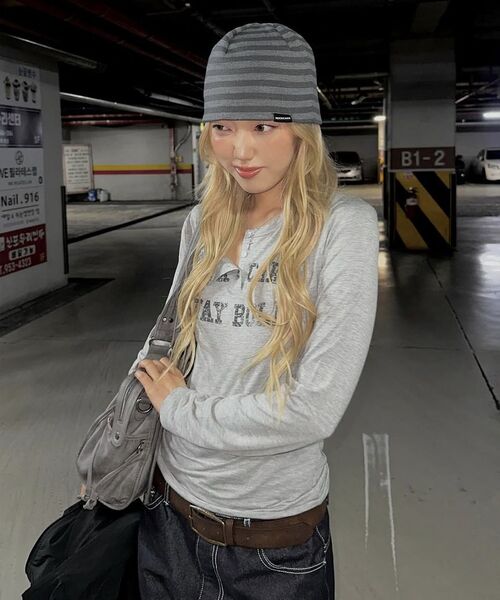 ROCKCAKE(ロックケーキ)の「Classic Henly Neck Top - Gray(Tシャツ/カットソー・レディース・その他・SMALL)」の4枚目の写真