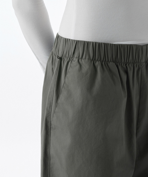 MUSINSA STANDARD WOMAN（ムシンサスタンダードウーマン）の「ウィメンズラップスカートパラシュートパンツ[カーキ]（その他パンツ・レディース・その他・30/24/26/28）」の10枚目の写真