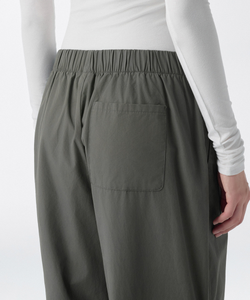 MUSINSA STANDARD WOMAN（ムシンサスタンダードウーマン）の「ウィメンズラップスカートパラシュートパンツ[カーキ]（その他パンツ・レディース・その他・30/24/26/28）」の11枚目の写真