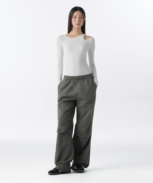 MUSINSA STANDARD WOMAN（ムシンサスタンダードウーマン）の「ウィメンズラップスカートパラシュートパンツ[カーキ]（その他パンツ・レディース・その他・30/24/26/28）」の12枚目の写真