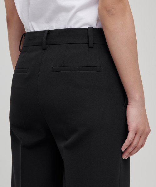 MUSINSA STANDARD WOMAN（ムシンサスタンダードウーマン）の「レディースフルイドワイドスラックス[ブラック]（スラックス・レディース・その他・28/29/32/30/31/24/25/26/27）」の8枚目の写真