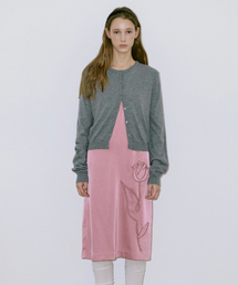 SINOON（シヌーン）の「V-Neck Rose Dress (French Rose)（ワンピース）」