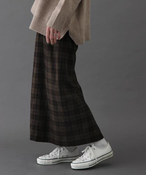 FORK&SPOON(フォークアンドスプーン)の「FORK&SPOON チェックストレートスカート(スカート・レディース・ベージュ系その他/ネイビー・1/2)」の6枚目の写真