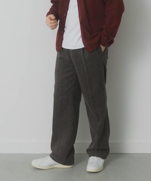 ITEMS URBANRESEARCH(アイテムズ アーバンリサーチ)の「ヘリンボン ウエストイージースラックス(その他パンツ・メンズ・ブラウン/ブラック/グレー・MEDIUM/LARGE)」の1枚目の写真