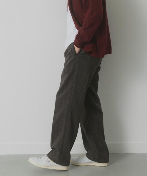 ITEMS URBANRESEARCH(アイテムズ アーバンリサーチ)の「ヘリンボン ウエストイージースラックス(その他パンツ・メンズ・ブラウン/ブラック/グレー・MEDIUM/LARGE)」の21枚目の写真