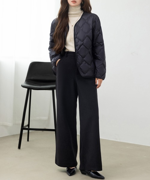 DAY CLOSET（デイ クローゼット）の「【軽量/おうちで洗える/収納袋付き】軽ふわ。カーブラインで洒落感満点。長袖Vネックノーカラーキルティングダウンブルゾン レディース（ブルゾン・レディース・ブラック/カーキ/アイボリー・M/L/XL）」の11枚目の写真