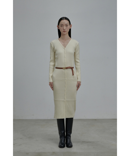 MAU SOLEUM(マウソレウム)の「Leone Knit Dress - Cream(ワンピース・レディース・その他・FREE)」の1枚目の写真