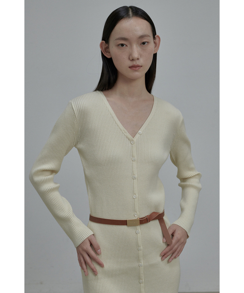 MAU SOLEUM(マウソレウム)の「Leone Knit Dress - Cream(ワンピース・レディース・その他・FREE)」の2枚目の写真