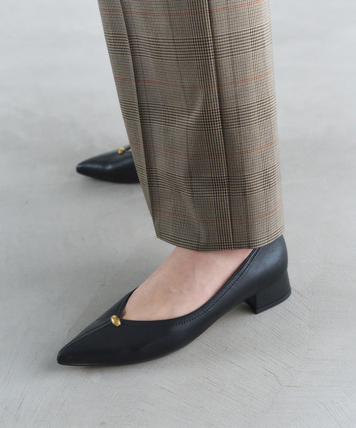 LE TALON（ルタロン）の「《追加》3cmVカットメタルパンプス（パンプス・レディース・レモンイエロー/キャメル/ブラック系その他・25.5cm/22.5cm/23.5cm/24.5cm/25cm/22cm/24cm/23cm）」の12枚目の写真