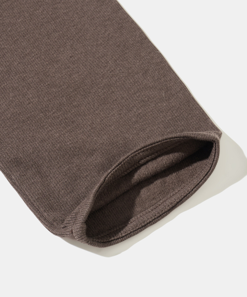 Diamond Layla(ダイアモンドレイラ)の「Modal Second Layer Longsleeve T101 Brown(Tシャツ/カットソー・レディース・ブラウン・MEDIUM/LARGE)」の3枚目の写真