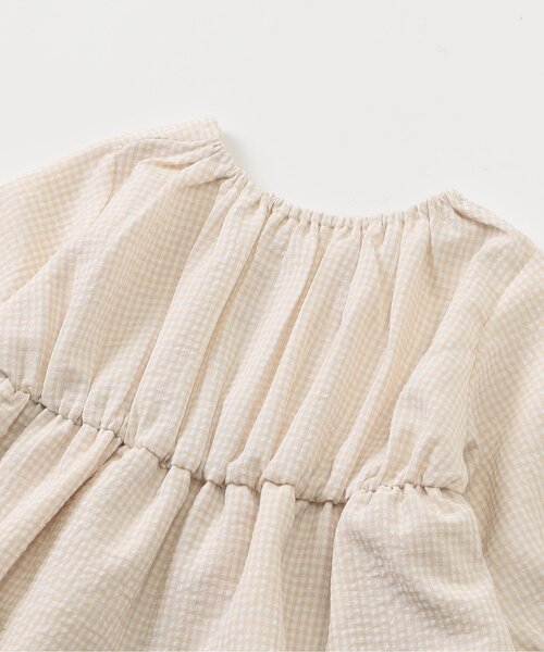 Ampersand（アンパサンド）の「フルーツ刺しゅうシャーリングデザインカバーオール（ロンパース・キッズ・イエロー/ピンク・80/70/60）」の9枚目の写真