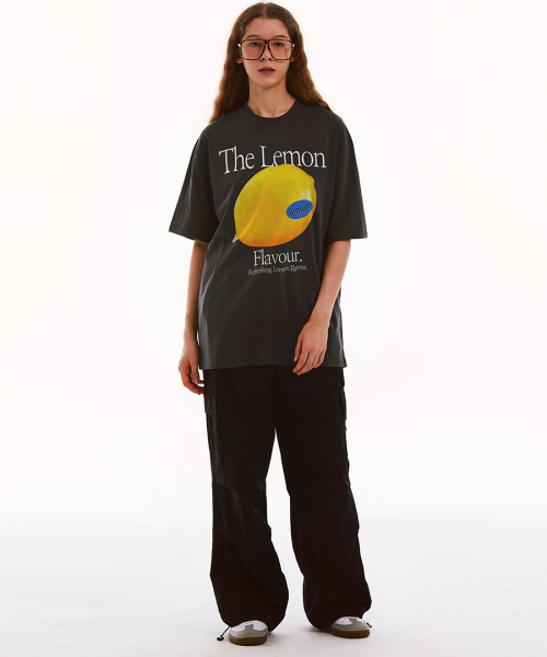 MATCHGLOBE(マッチグローブ)の「カラー レモン オーバーサイズ Tシャツ (ダークグレー)(Tシャツ/カットソー・レディース・その他・FREE)」の2枚目の写真