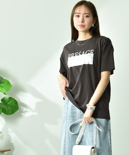 INTERPLANET(インタープラネット)の「【UV・接触冷感】箔プリント&ロゴ入りTシャツ(Tシャツ/カットソー・レディース・ライトベージュ/チャコールグレー/オフホワイト・FREE)」の5枚目の写真