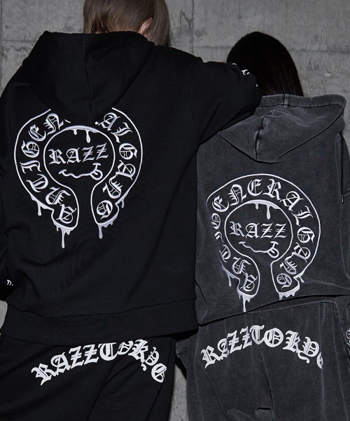 RAZZIS(ラズ)の「『RAZZIS/ラズイズ』ドロッピングサークルロゴ刺繍スウェットパンツ (スウェットパンツ・メンズ・ブラック系1/ブラック×ブルー/ブラック×ホワイト・L/M)」の6枚目の写真