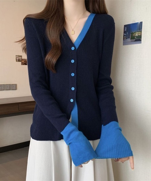 Forcement(フォースメント)の「上品なバイカラー切替ニットカーディガン(カーディガン/ボレロ・レディース・ピンク/ブルー・FREE)」の7枚目の写真