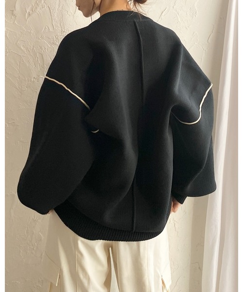 She's Closet(シーズクローゼット)の「配色ボリューム袖ドルマンスリーブオーバーサイズニットプルオーバー(ニット/セーター・レディース・ブラック/アイボリー・FREE)」の14枚目の写真