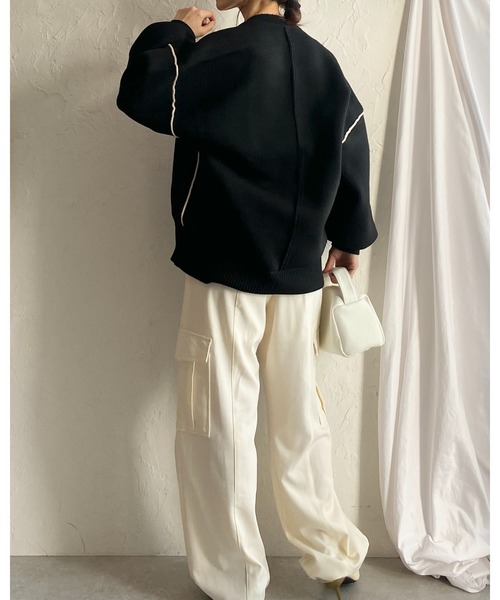 She's Closet(シーズクローゼット)の「配色ボリューム袖ドルマンスリーブオーバーサイズニットプルオーバー(ニット/セーター・レディース・ブラック/アイボリー・FREE)」の15枚目の写真