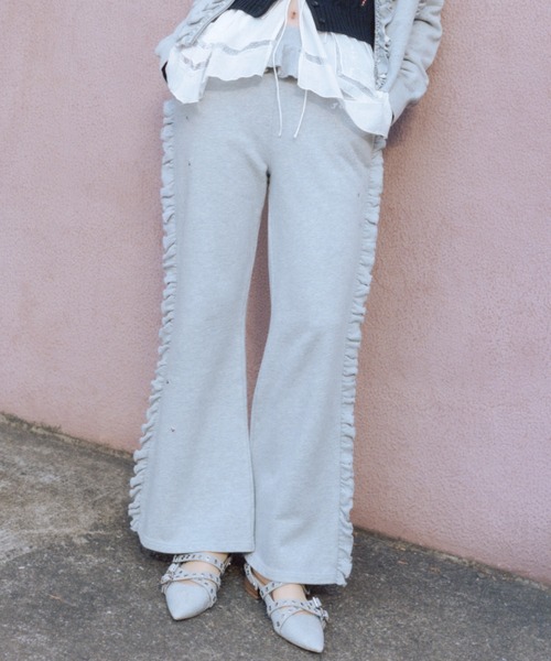 FURFUR(ファーファー)の「フリルスウェットパンツ(その他パンツ・レディース・グレー/チャコールグレー/ブルー・F)」の3枚目の写真