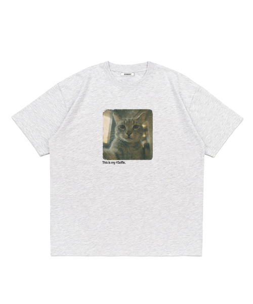 COSO(コソ)の「セルフィーキャット 半袖Tシャツ (ホワイト)(Tシャツ/カットソー・レディース・ホワイト・S/L/M)」の2枚目の写真