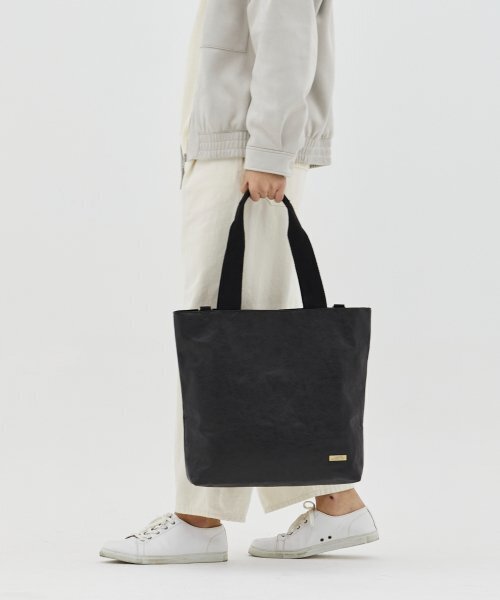 WALLAROO（ワラル）の「ワラル 3wayバッグ ラファオーバーサイズ_ブラック（エコバッグ/サブバッグ・レディース・ブラック・FREE）」の3枚目の写真