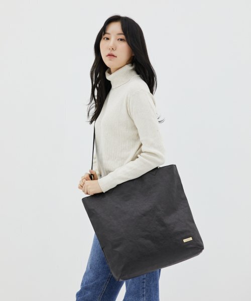 WALLAROO（ワラル）の「ワラル 3wayバッグ ラファオーバーサイズ_ブラック（エコバッグ/サブバッグ・レディース・ブラック・FREE）」の4枚目の写真