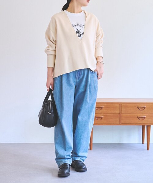 FRIPIER（フリピエ）の「《FRIPIER》深Vカットオフトレーナー（Tシャツ/カットソー・レディース・ベージュ/ライトグレー・FREE）」の10枚目の写真