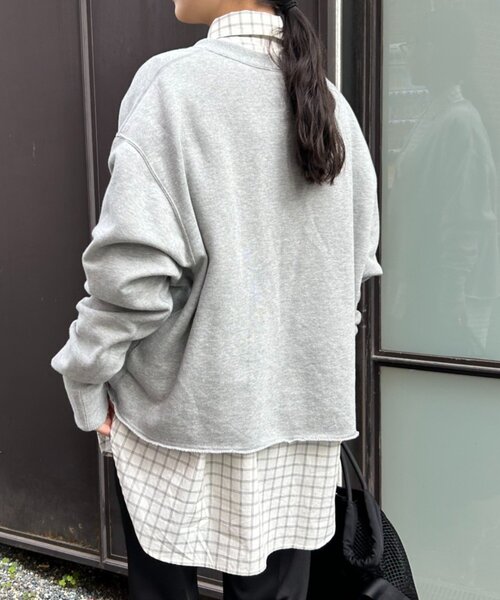 FRIPIER（フリピエ）の「《FRIPIER》深Vカットオフトレーナー（Tシャツ/カットソー・レディース・ベージュ/ライトグレー・FREE）」の13枚目の写真