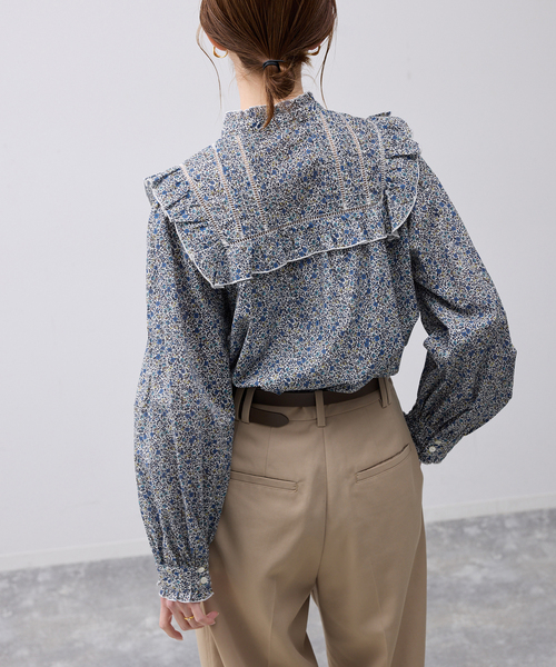 SLOBE IENA（スローブイエナ）の「Petit Flower フリルブラウス（シャツ/ブラウス・レディース・ピンク系その他/サックスブルー・FREE）」の18枚目の写真