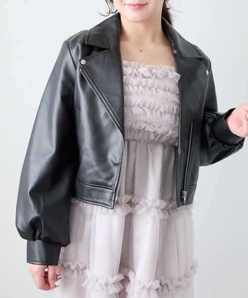MAJESTIC LEGON(マジェスティックレゴン)の「Ladyショートライダース(ブルゾン・レディース・ブラック/アイボリー/ベージュ・MEDIUM/SMALL)」の15枚目の写真