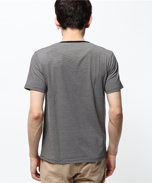 NANO universe（ナノユニバース）の「:デオ加工ボーダーUネック S/S（Tシャツ/カットソー・メンズ・ホワイト/レッド/サックスブルー/ブラック/ネイビー・X-LARGE/SMALL/LARGE/MEDIUM）」の7枚目の写真